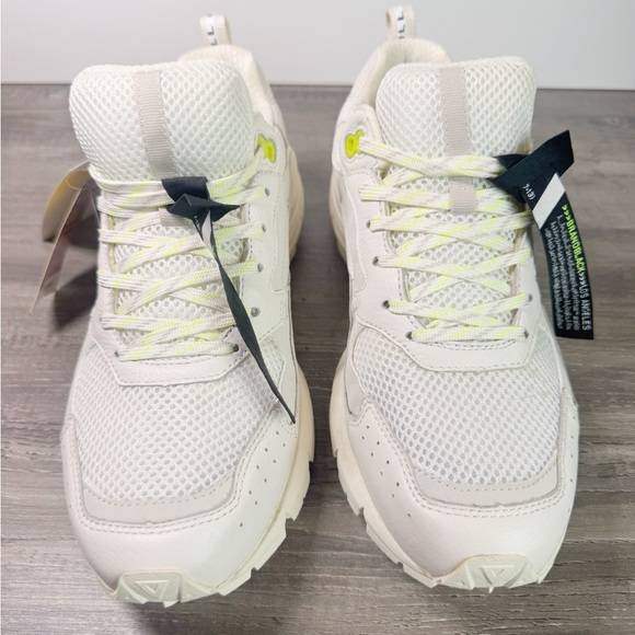 Brandblack Nomo White/Taupe Grey Sneakers unisex 9/11 $195 NWT - Picture 4 of 11